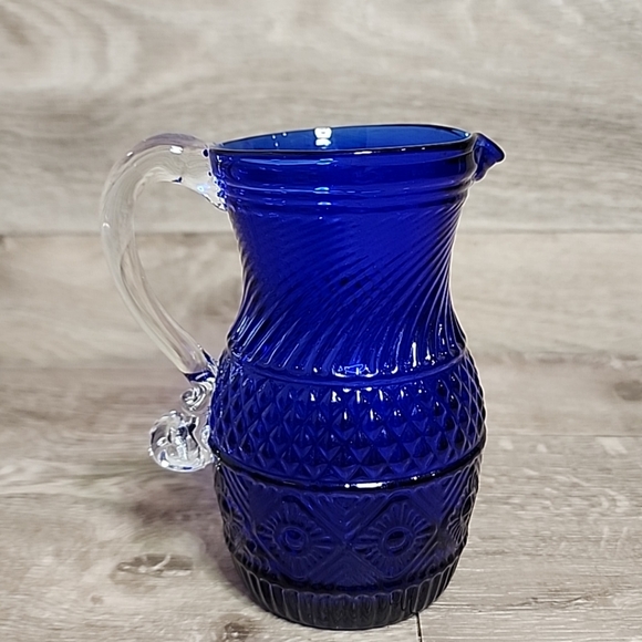 Cobalt Blue Pilgrim Glass Creamer Pitcher Hand Blown Applied Handle Vintage 4.5" - Picture 3 of 7